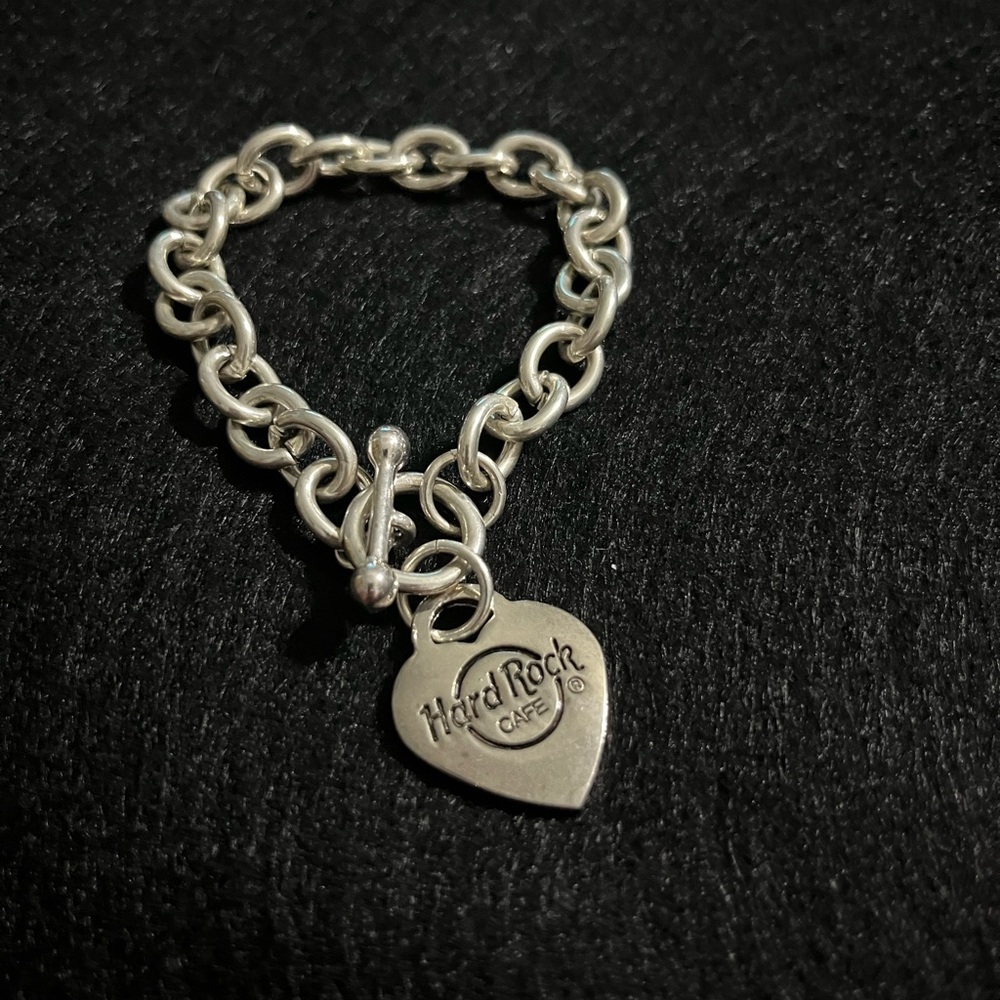 Vintage Hard Rock Cafe Silver Plated Heart Charm Bracelet